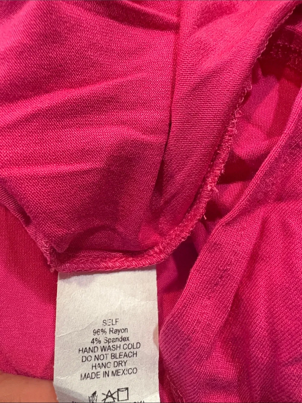 Women’s Pink V-Neck Short Sleeve Top - Picture 5 of 6